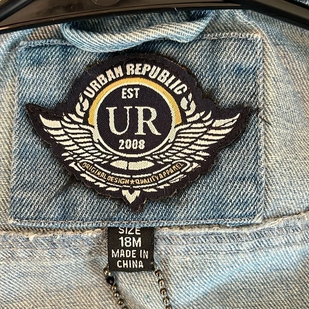 Urban Republic NWT Boy’s Jean Jacket With Hood Size 18 Months